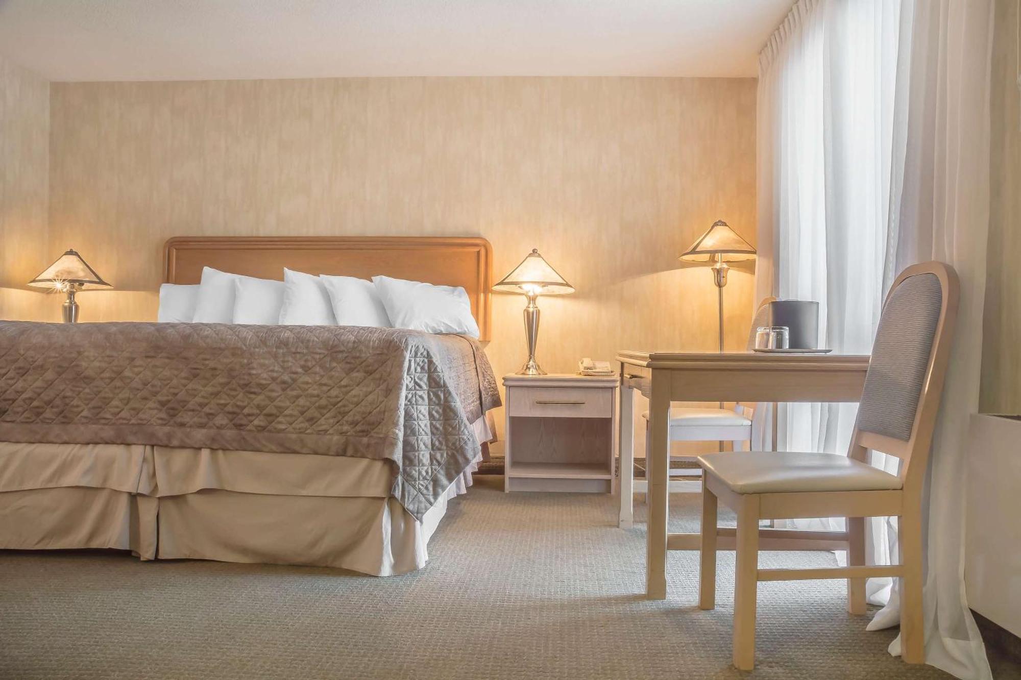 Rodeway Inn Fallsview Ніагара-Фоллс Екстер'єр фото